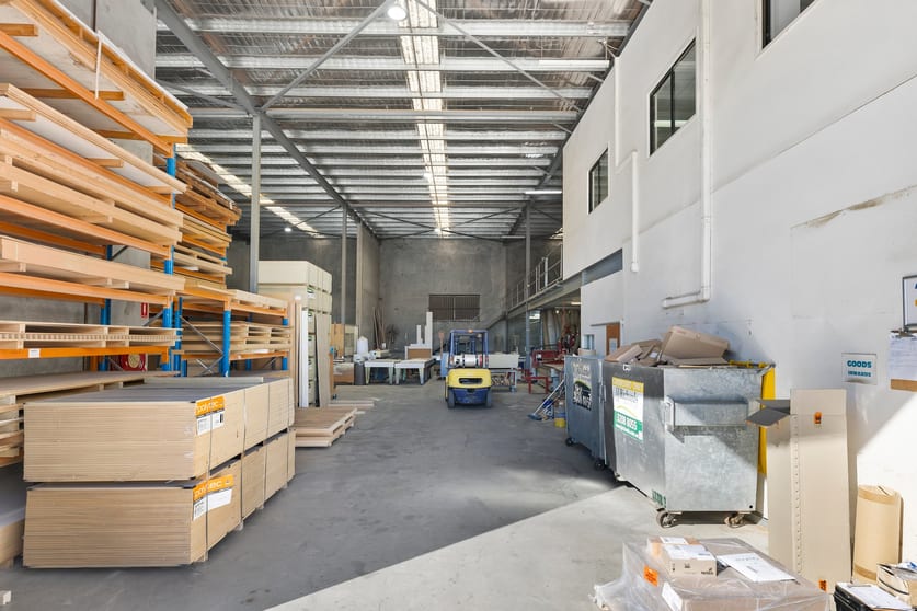Click to view all images 84 Eastern Road Browns Plains QLD 4118 - Image 2
