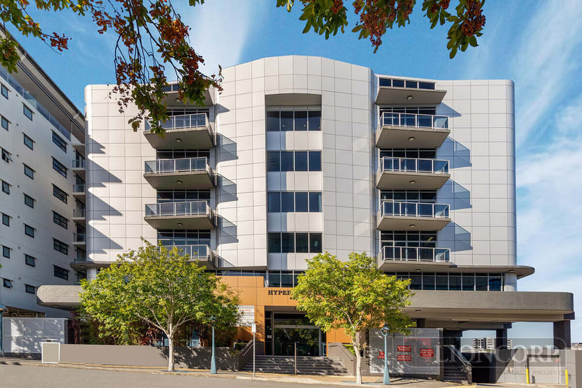 Click to view all images Upper Mount Gravatt QLD 4122 - Image 1
