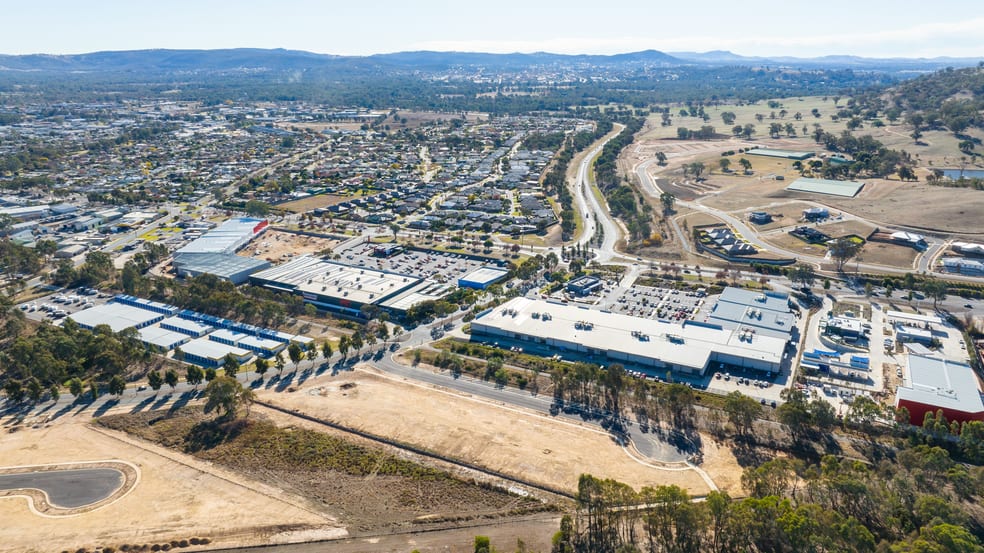 203, 204 & Valour Court Wodonga VIC 3690 - Image 2