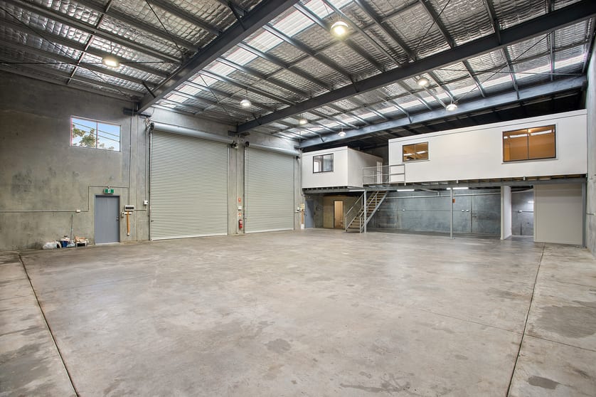 Click to view all images 10 Industrial Lane Oak Flats NSW 2529 - Image 2