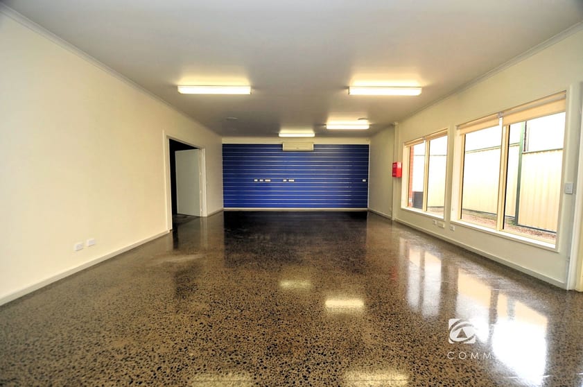 Click to view all images 3/78 Hattam Street Golden Square VIC 3555 - Image 3