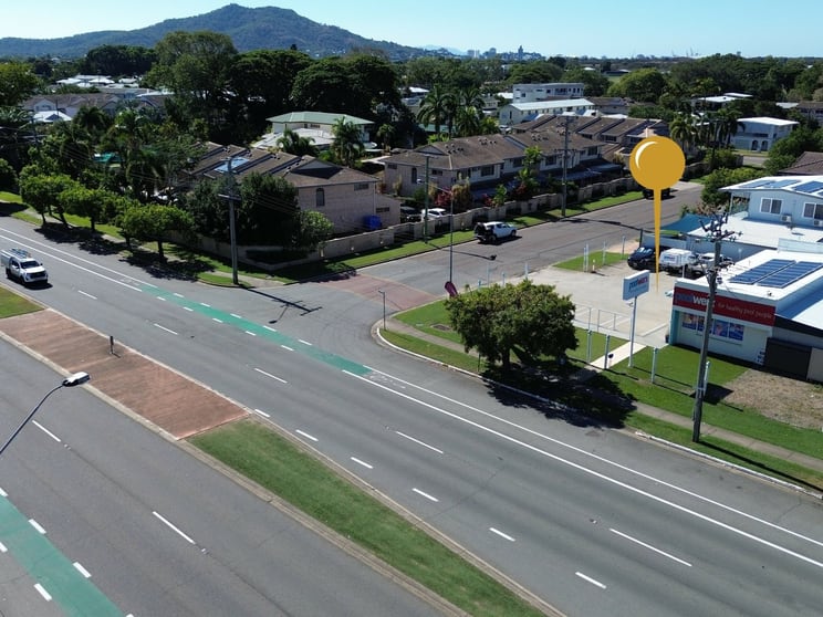 Click to view all images 66 Bowen Road Rosslea QLD 4812 - Image 1