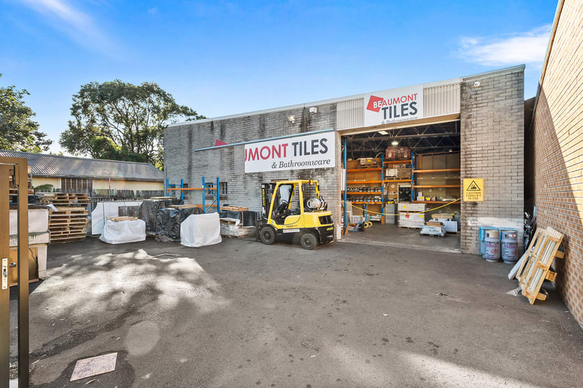 Click to view all images 232 CORRIMAL STREET Wollongong NSW 2500 - Image 3