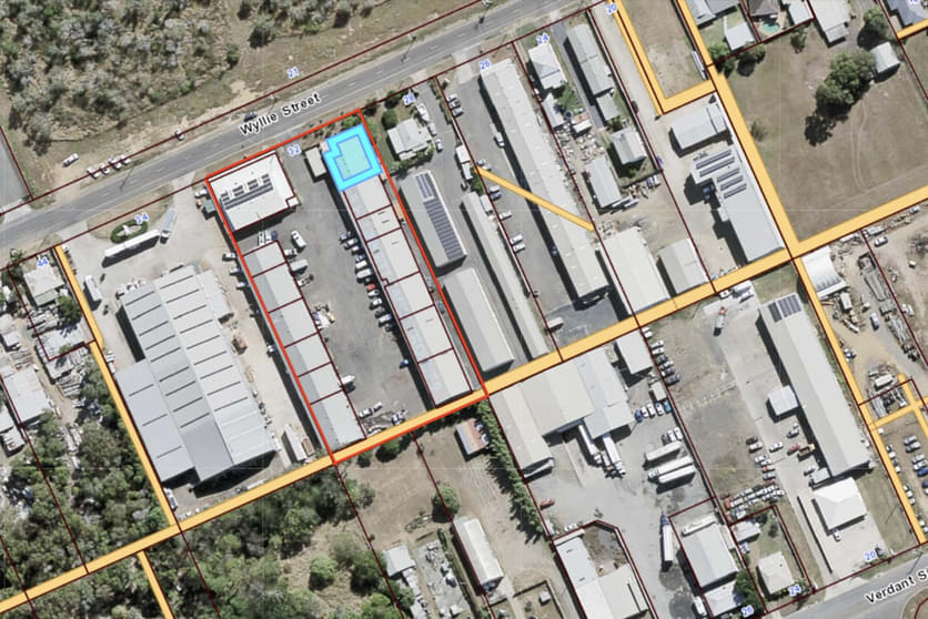 Click to view all images l1/32 Wyllie Street Thabeban QLD 4670 - Image 3