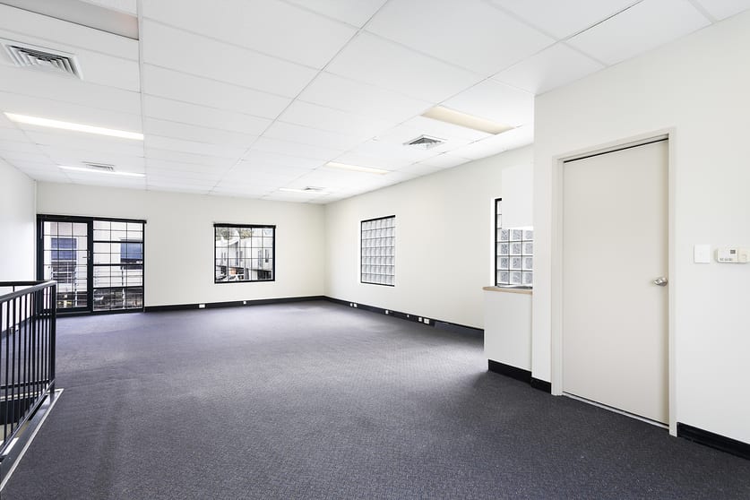 Click to view all images 45 Huntley Street Alexandria NSW 2015 - Image 3