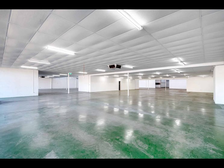 Click to view all images 93 Forrest Avenue South Bunbury WA 6230 - Image 3