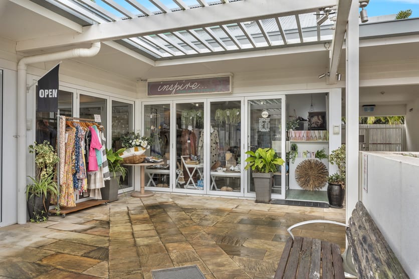 Click to view all images 18/1 Rainbow Beach Road Rainbow Beach QLD 4581 - Image 2