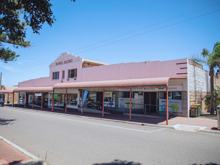 Click to view all images 87-89 Essington Lewis Avenue Whyalla SA 5600 - Image 3