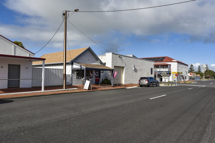 Click to view all images 20 Charles Street Kingston Se SA 5275 - Image 2