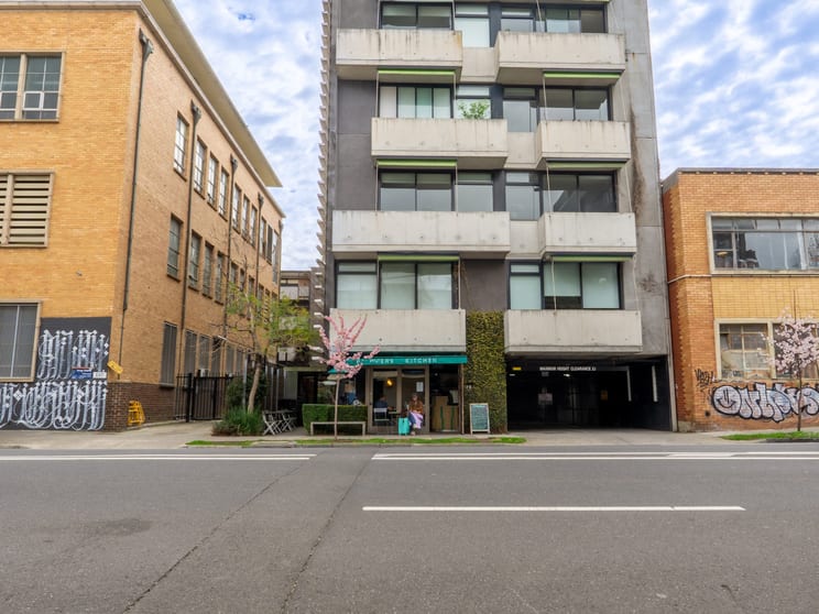Click to view all images 78 Inkerman Street St Kilda VIC 3182 - Image 2