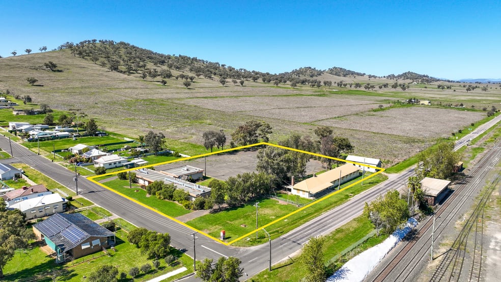 Click to view all images 1 - 5 Kurrara Street Werris Creek NSW 2341 - Image 1
