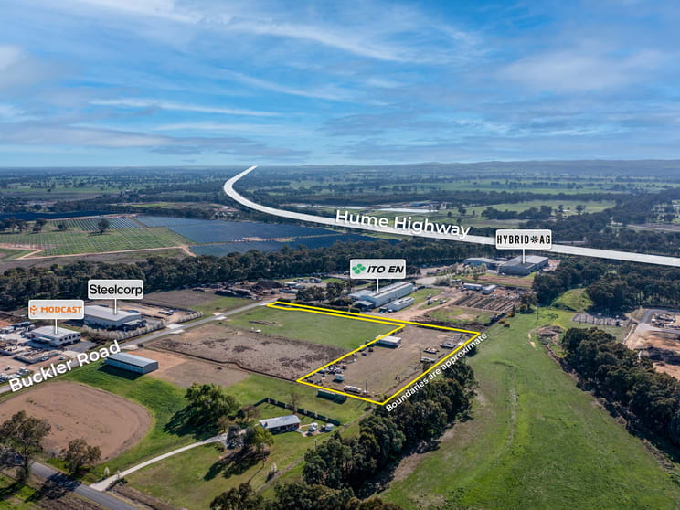 Click to view all images 3/20 Buckler Road North Wangaratta VIC 3678 - Image 3