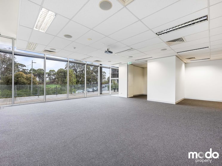 Click to view all images 6/1 Ricketts Road Mount Waverley VIC 3149 - Image 2