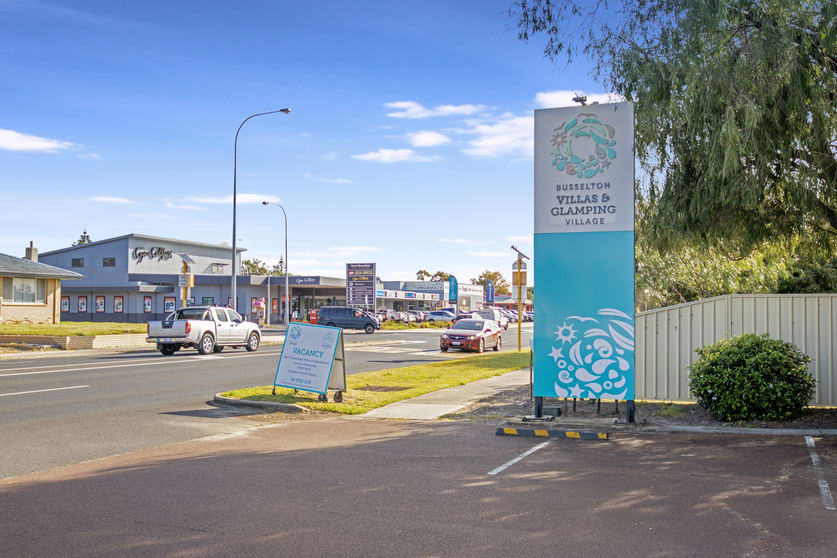 Click to view all images 163 Bussell Highway West Busselton WA 6280 - Image 2