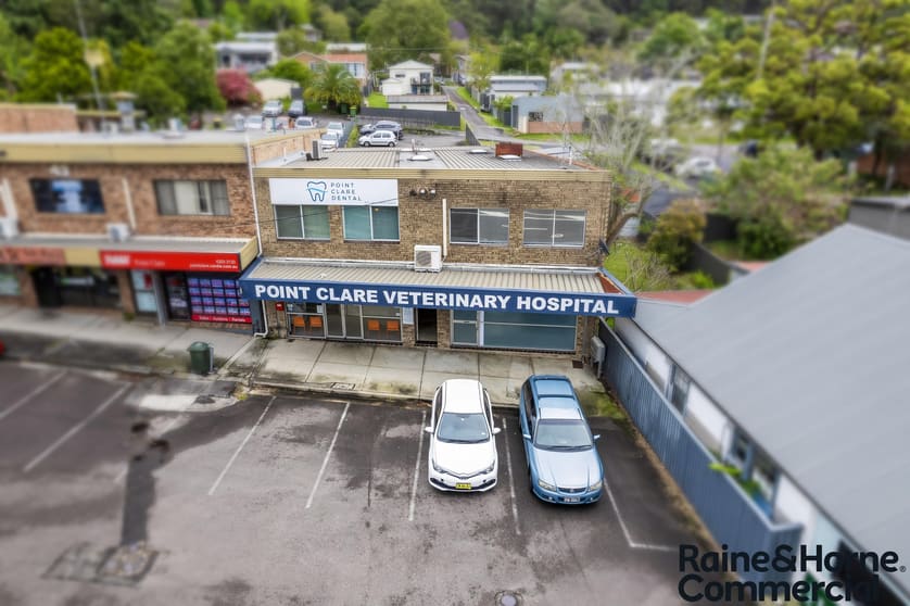 Click to view all images 45 Brisbane Water Drive Point Clare NSW 2250 - Image 2