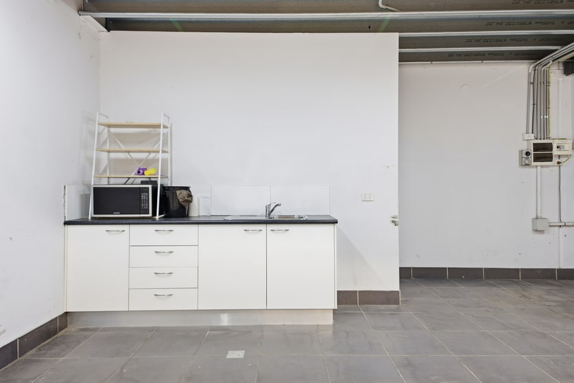 15/23-25 Bluett Drive Smeaton Grange NSW 2567 - Image 2