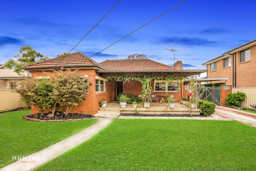 Click to view all images 92 Dunmore Street Wentworthville NSW 2145 - Image 2
