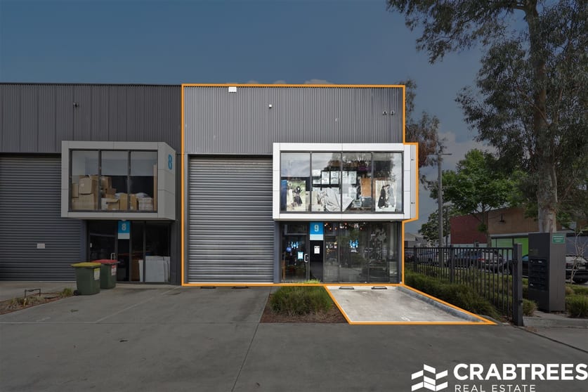Click to view all images 9/8A Railway Avenue Oakleigh VIC 3166 - Image 1