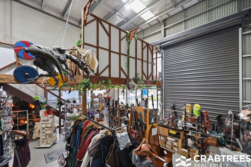 Click to view all images 9/8A Railway Avenue Oakleigh VIC 3166 - Image 3