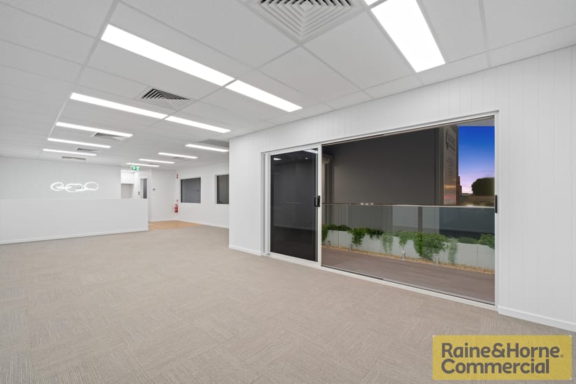 Click to view all images 174 Northgate Road Northgate QLD 4013 - Image 3
