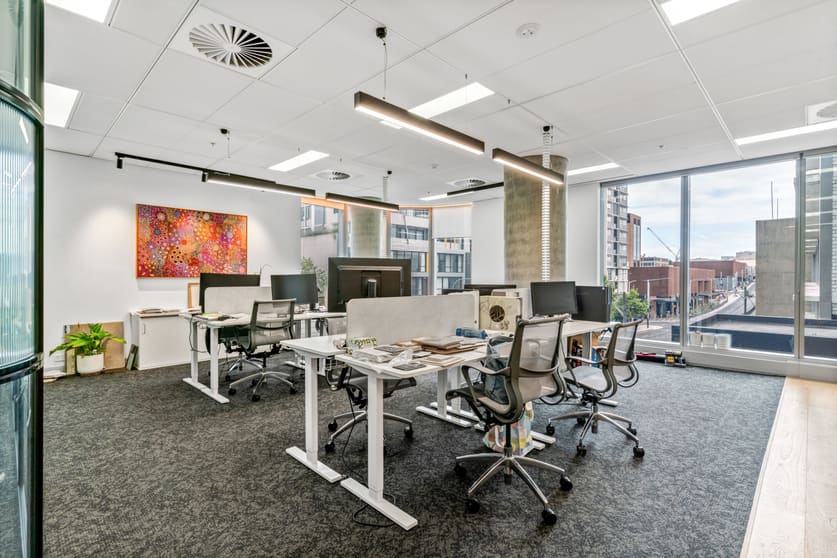 Click to view all images Suite 313, 480 Pacific Highway St Leonards NSW 2065 - Image 1