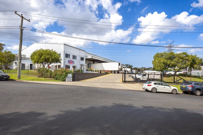 Click to view all images 25 Ayrshire Crescent Sandgate NSW 2304 - Image 1