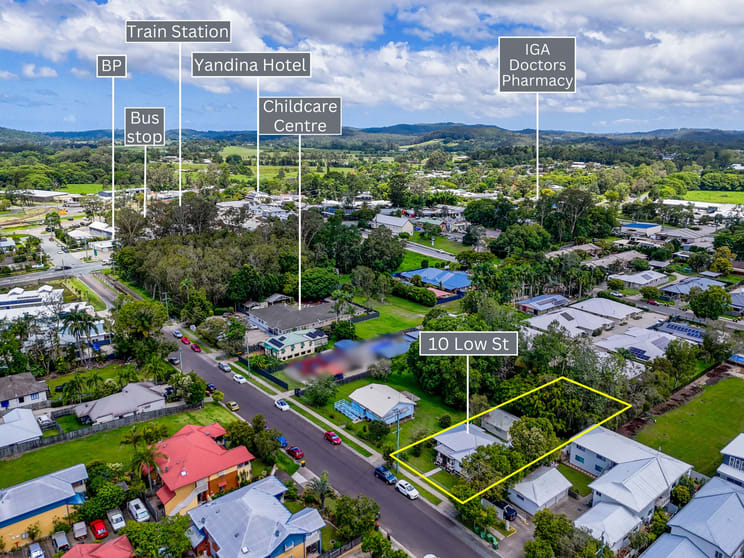 Click to view all images 10 Low Street Yandina QLD 4561 - Image 1