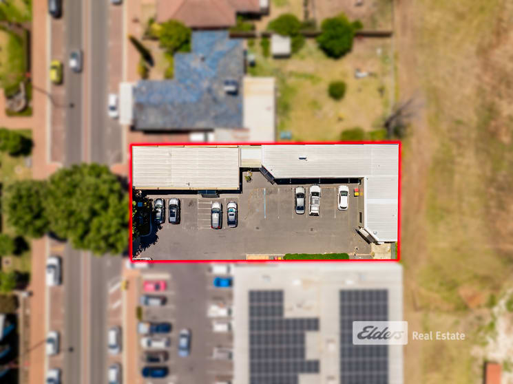 Click to view all images 28 Forrest Road Capel WA 6271 - Image 3