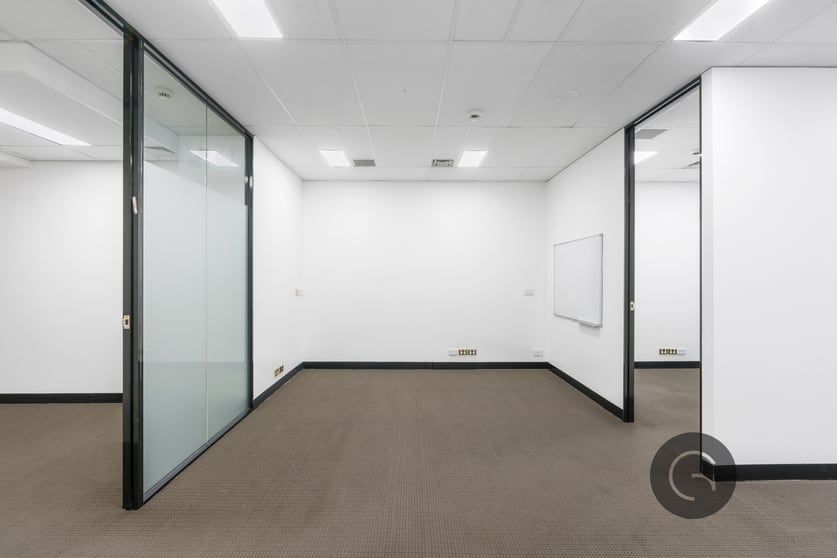Click to view all images 307/566 St Kilda Road Melbourne VIC 3004 - Image 3