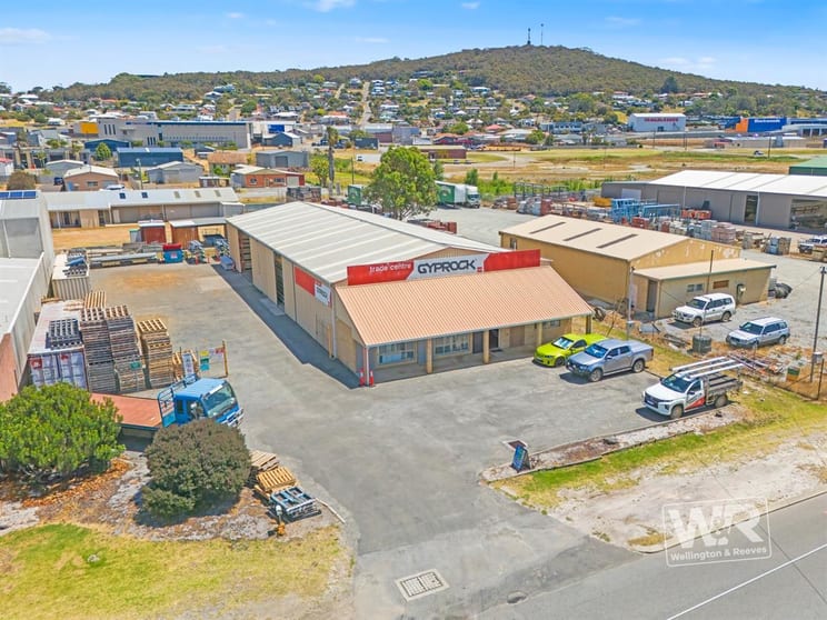 Click to view all images 13 Graham Street Centennial Park WA 6330 - Image 1