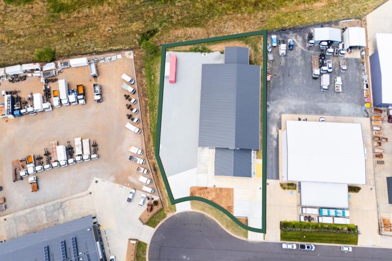 Click to view all images NEW INDUSTRIAL COMPLEX/28 Colliers Avenue Orange NSW 2800 - Image 3