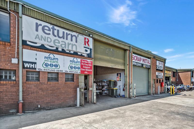 Click to view all images Unit 5A/4 Homepride Avenue Warwick Farm NSW 2170 - Image 2