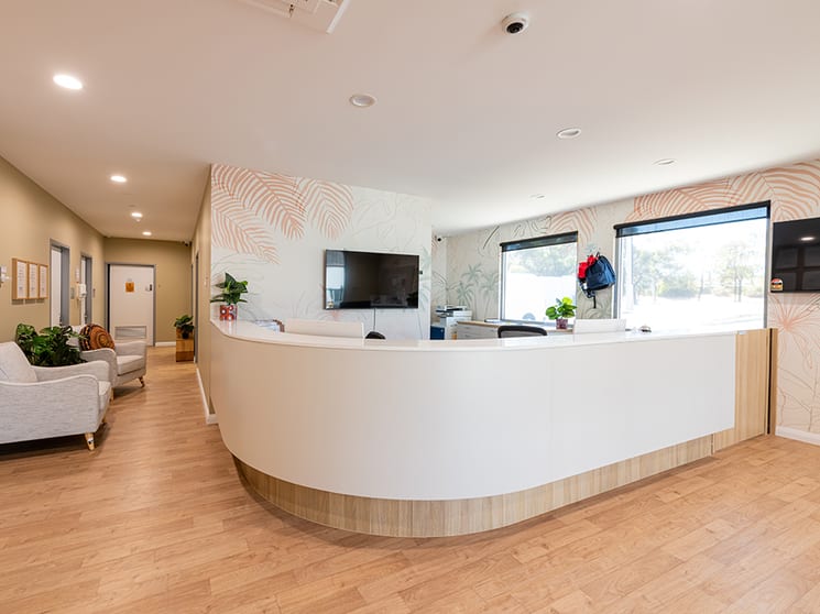 Click to view all images 37 Main North Road Smithfield SA 5114 - Image 2