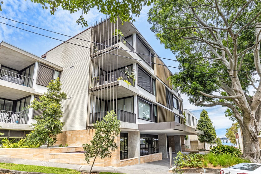 Click to view all images 100 Elliott Street Balmain NSW 2041 - Image 3