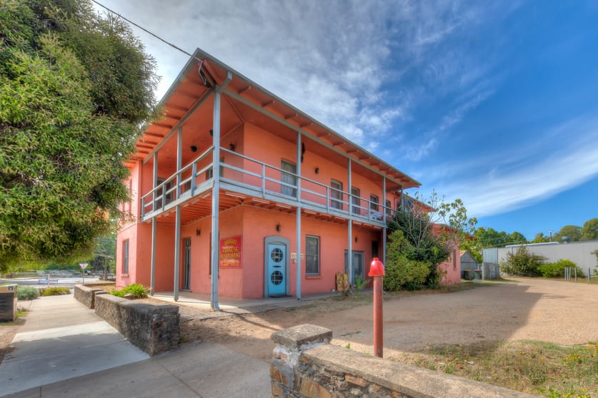 Click to view all images 108 Gavan Street Bright VIC 3741 - Image 2