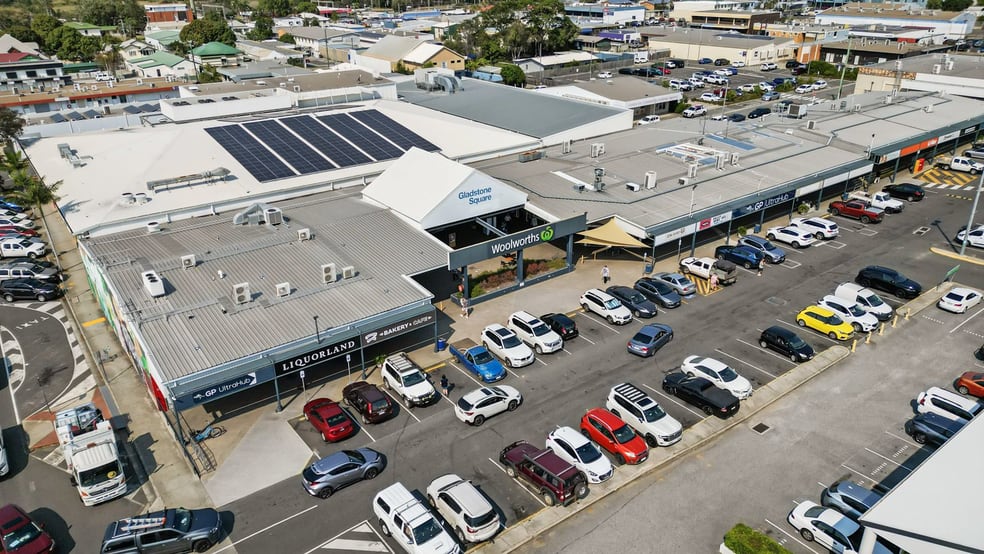 Click to view all images 184 Goondoon Street Gladstone Central QLD 4680 - Image 2