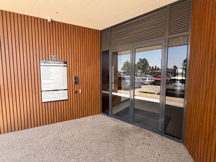 Click to view all images Suite 105, 1060 Thompsons Road Cranbourne West VIC 3977 - Image 1
