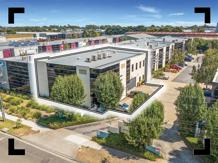 12/21 Howleys Road Notting Hill VIC 3168 - Image 1