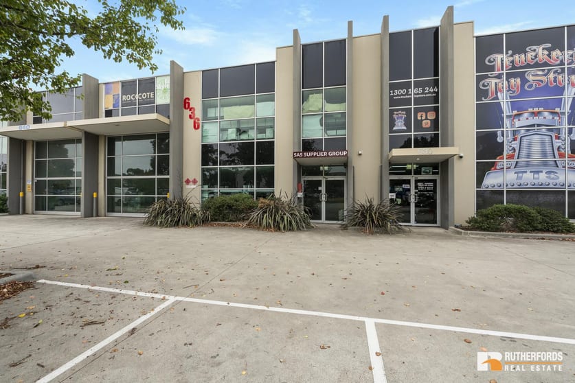 Click to view all images 636 Somerville Road Sunshine West VIC 3020 - Image 1