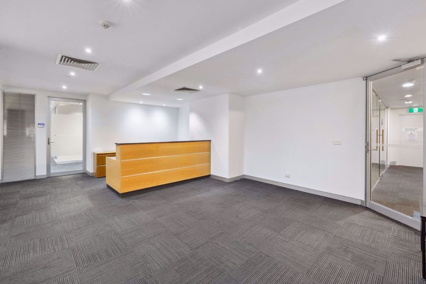 Click to view all images 28 University Avenue City ACT 2601 - Image 3