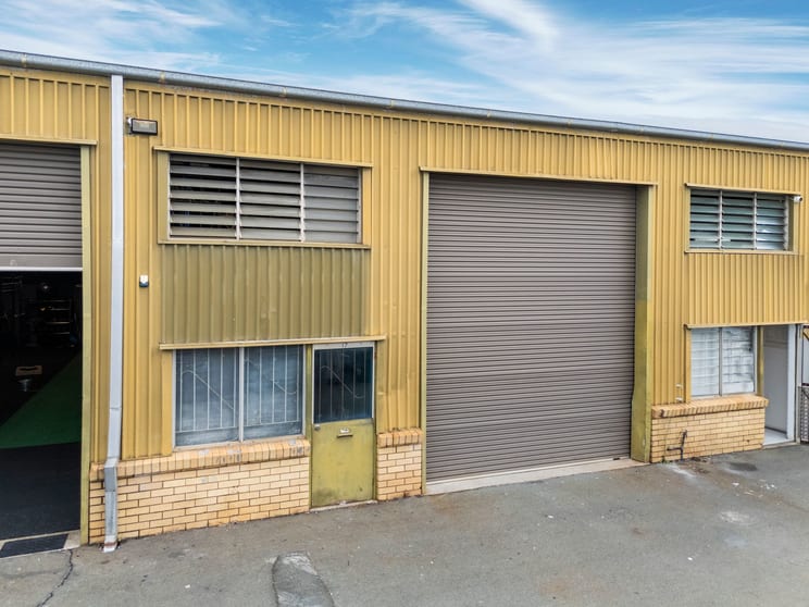 Click to view all images 6/67 South Pine Road Brendale QLD 4500 - Image 1