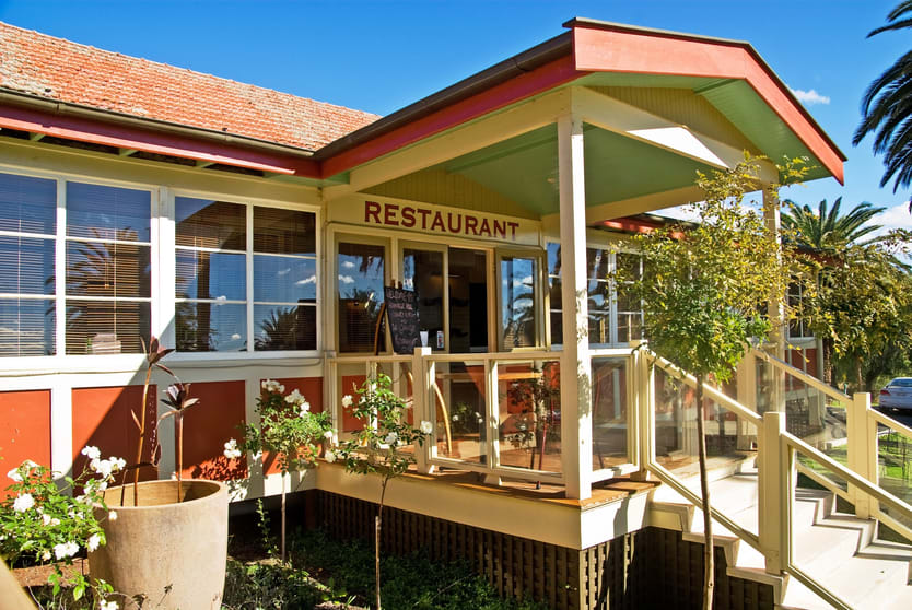 Click to view all images Wellington NSW 2820 - Image 3
