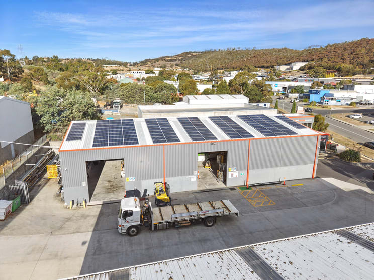 Click to view all images 33 Mornington Road Mornington TAS 7018 - Image 3