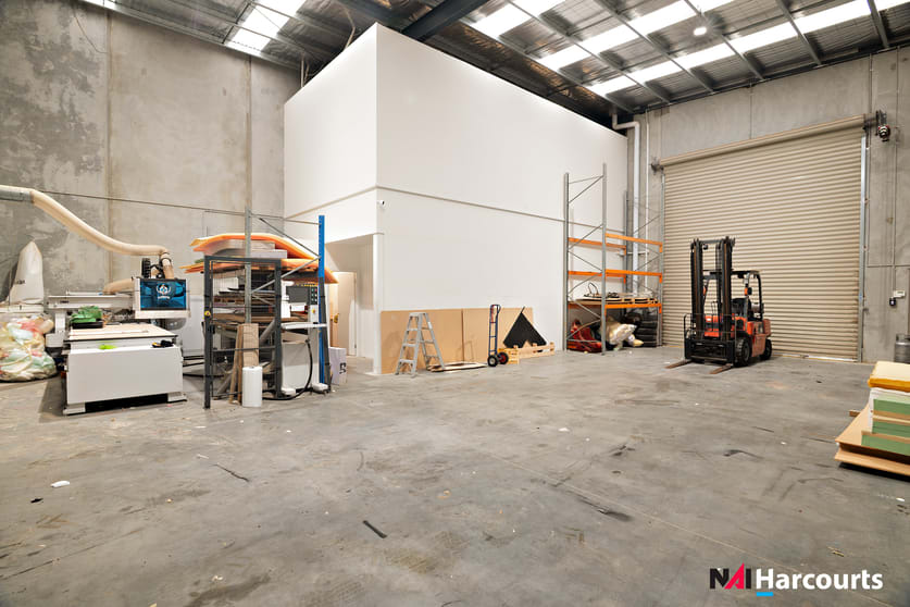 Click to view all images Factory 2/27 Fullarton Rd Epping VIC 3076 - Image 2