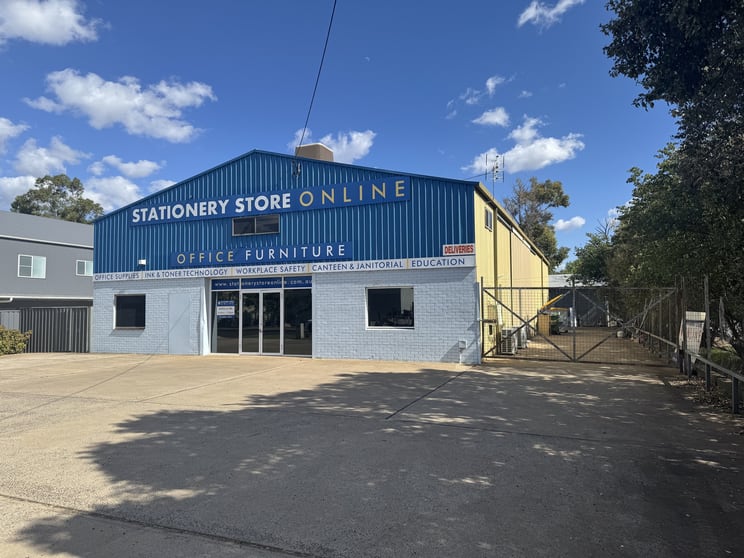 Click to view all images 17 Siren Street Dubbo NSW 2830 - Image 1