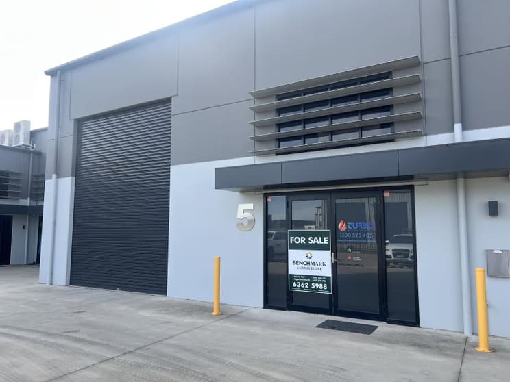 Click to view all images Unit 5/231 McLachlan Street Orange NSW 2800 - Image 1