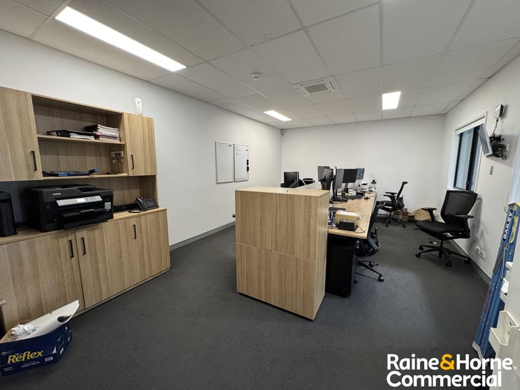 Click to view all images 6/16 Crockford Street Northgate QLD 4013 - Image 3