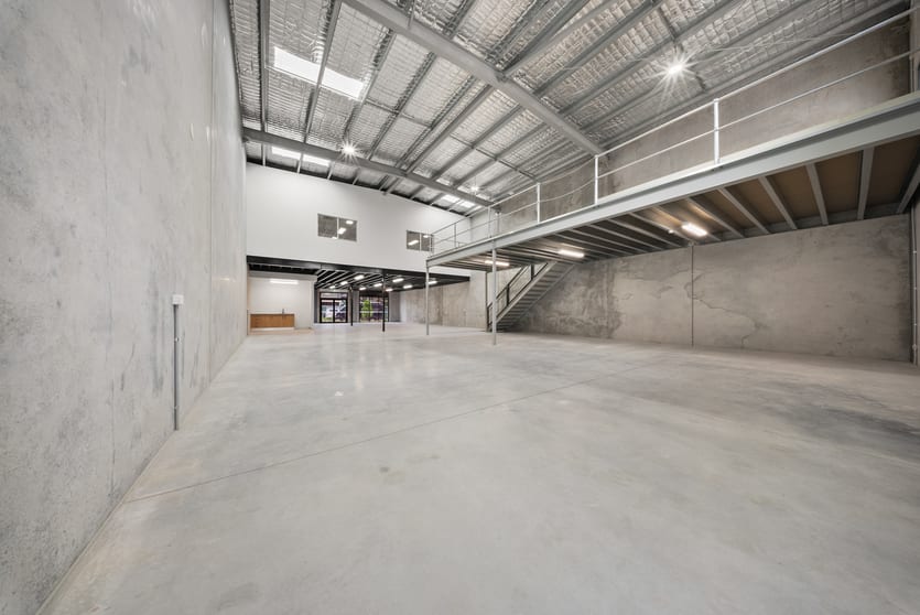 Click to view all images 2/1-9 Ourimbah Road Tweed Heads NSW 2485 - Image 1