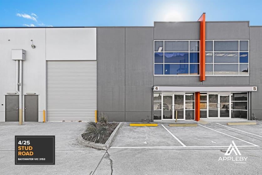 Click to view all images 4/25 STUD RD Bayswater VIC 3153 - Image 1