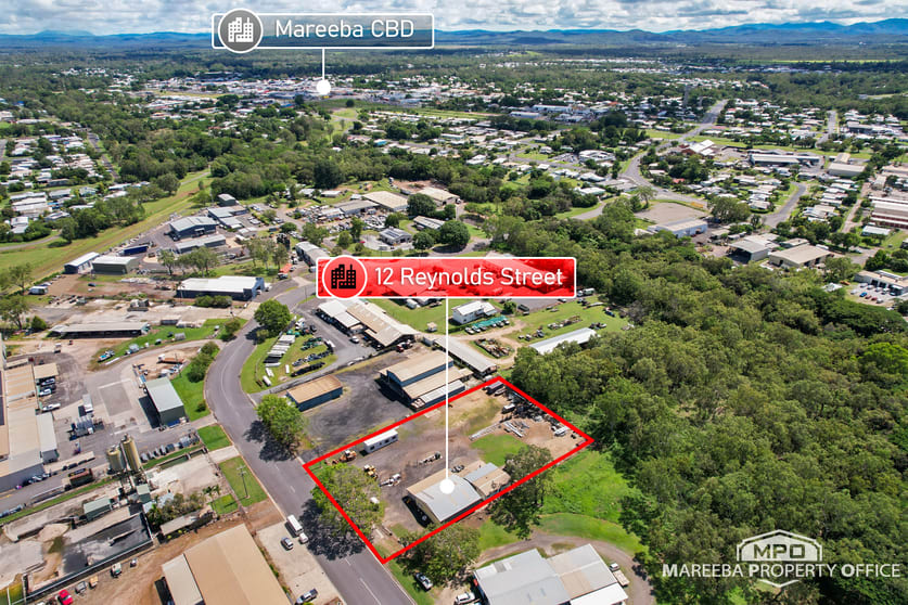 Click to view all images 12 Reynolds Street Mareeba QLD 4880 - Image 3
